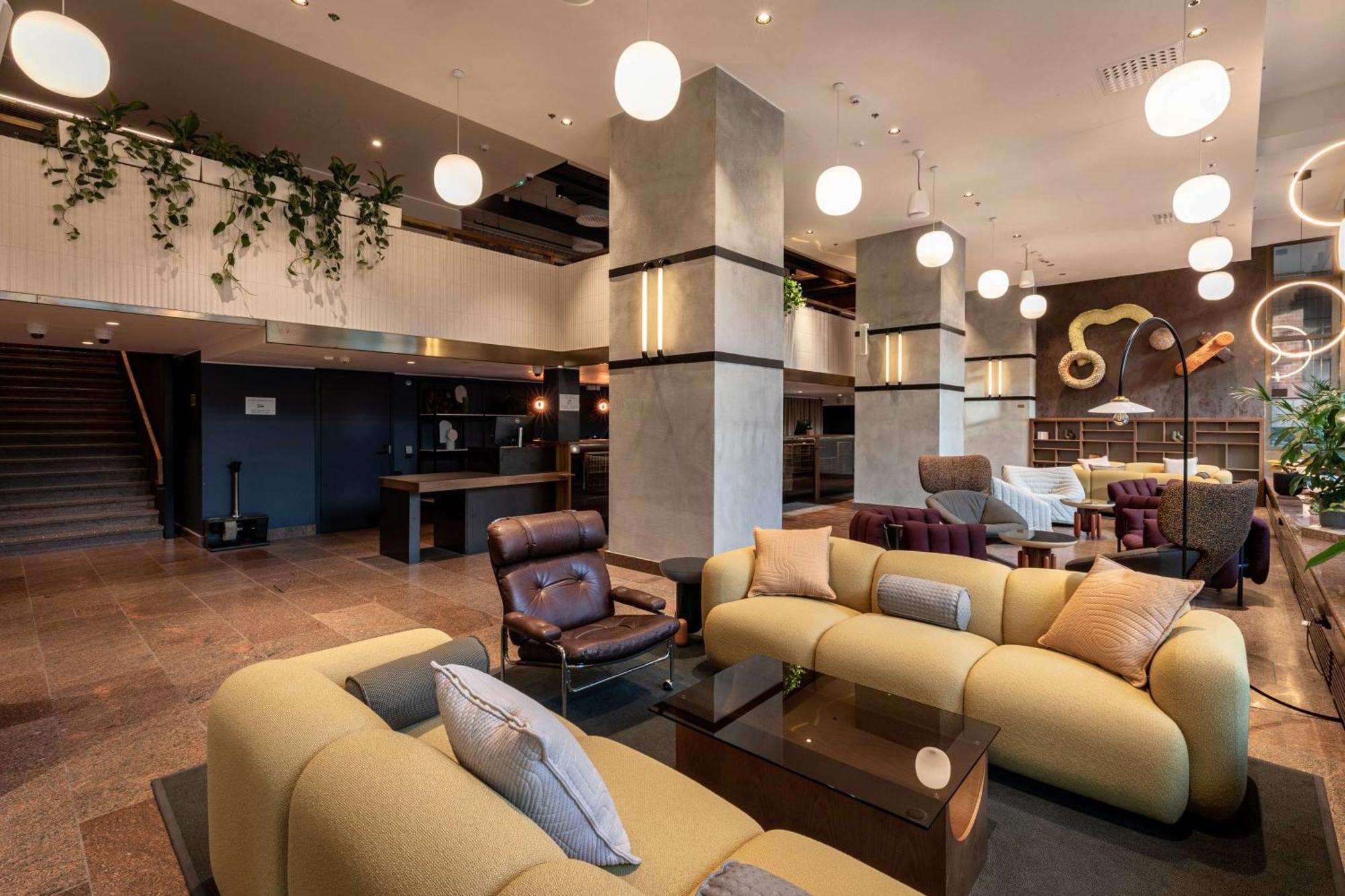 Scandic Helsinki Hub Экстерьер фото