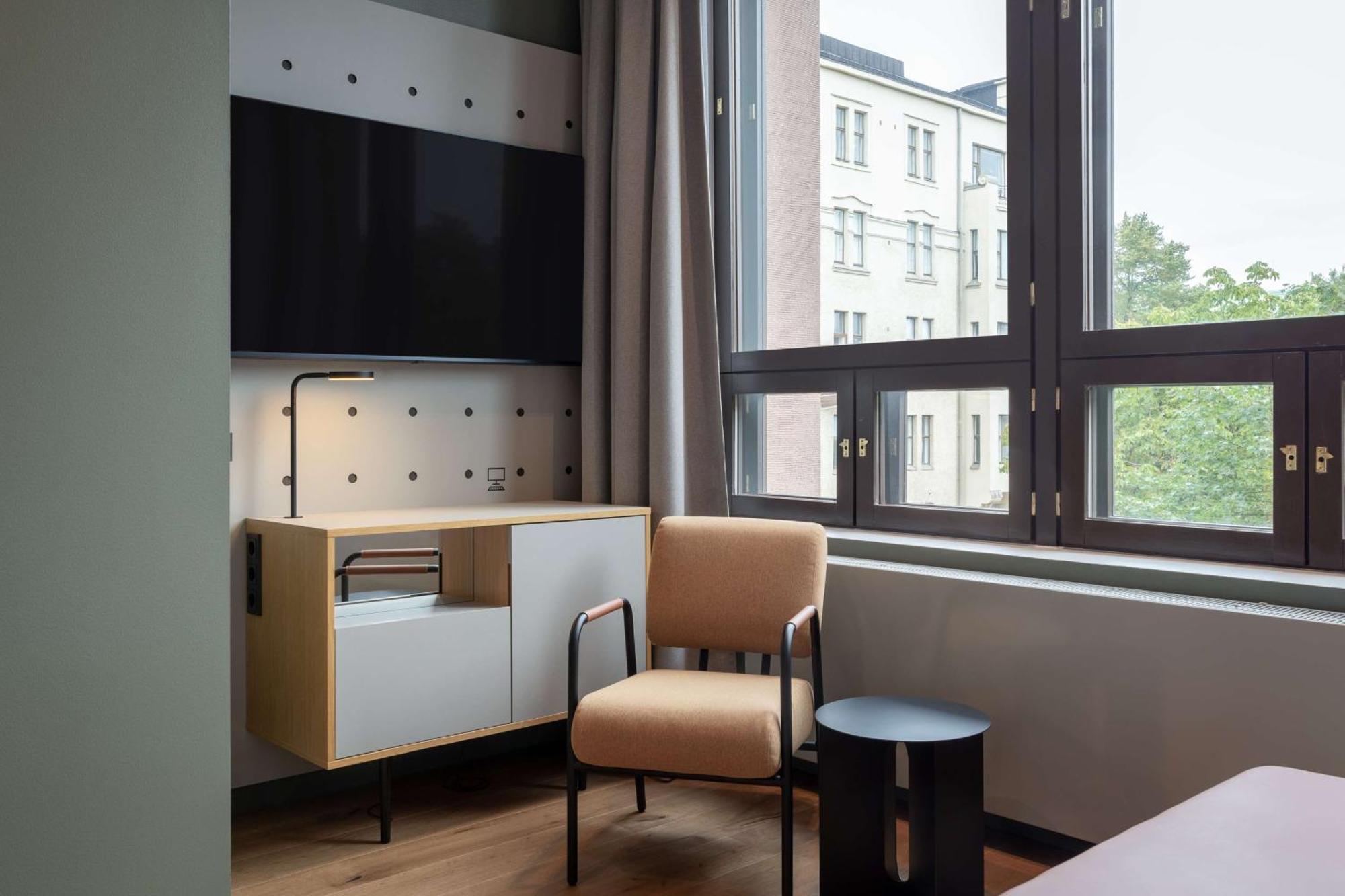 Scandic Helsinki Hub Экстерьер фото